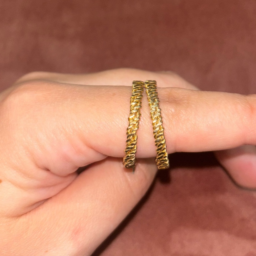 Gold hoops - Picture 2 of 2